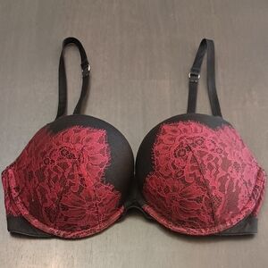 Victoria's Secret Black and Red Lace Push-up Bra with Underwire